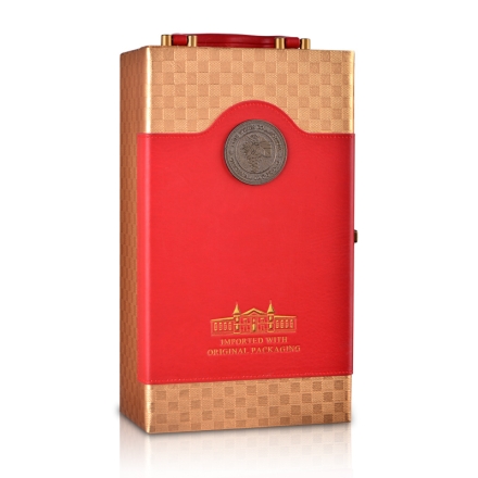 中国红双支皮盒(含四件酒具）